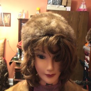 Vintage brown mink fur hat by Mr. D